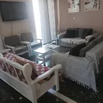 Mitropoli's Appartement