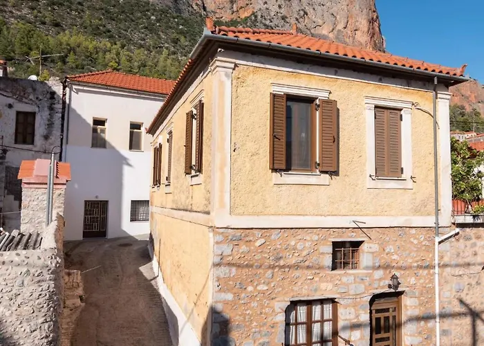 דירה Mitropoli's לאונידיון