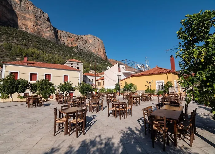 Apartament Mitropoli's